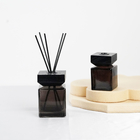 100ml 200ml Luxury Square Reed Diffuser Glass Bottle With Wooden Cap